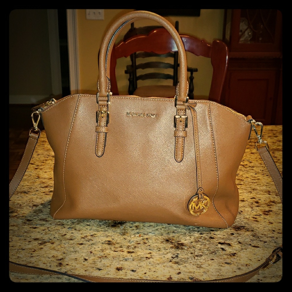 Michael Kors purse